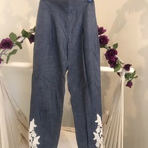 Denim washed Cotton pants with lace detail